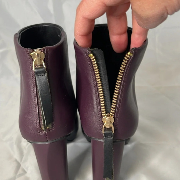 CABI Bissett Leather Colorblock Boots Black Mulberry Periwinkle Heels Zip Size 7 - Picture 9 of 16